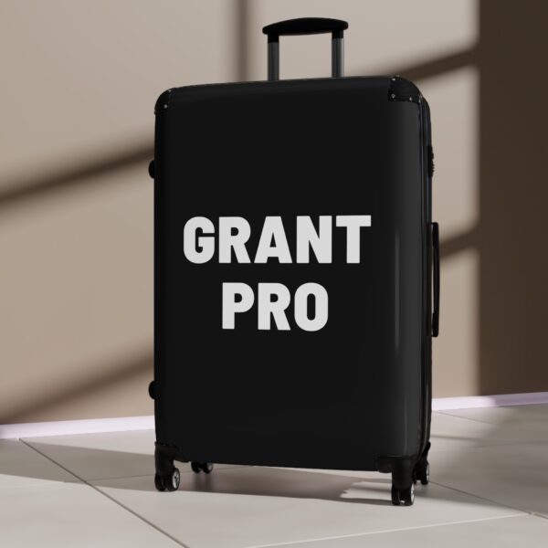 Black Grant Pro Suitcase - Image 20