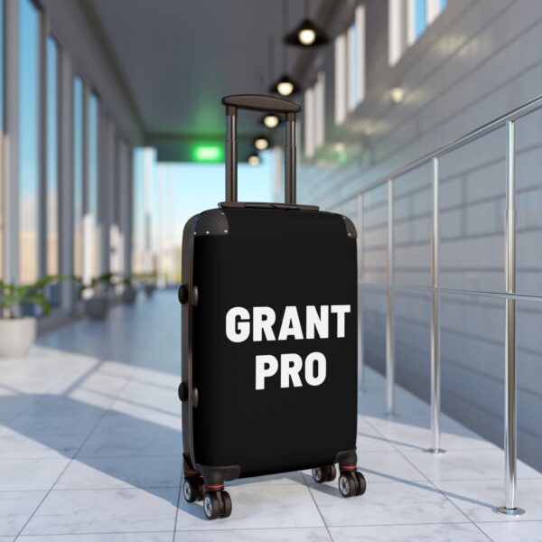 Black Grant Pro Suitcase - Image 11